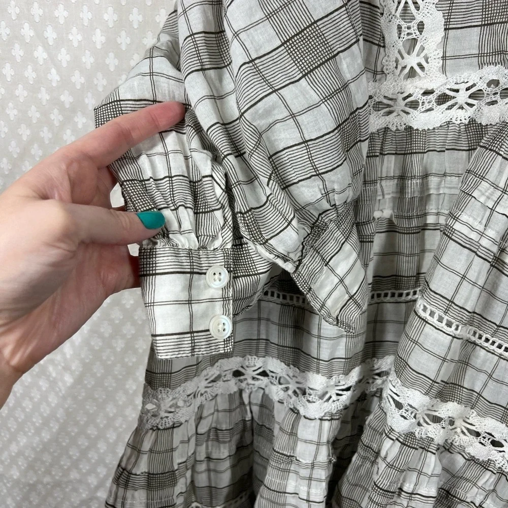 Free People White Grey‎ Plaid Time Out Eyelet Tiered Tunic Top